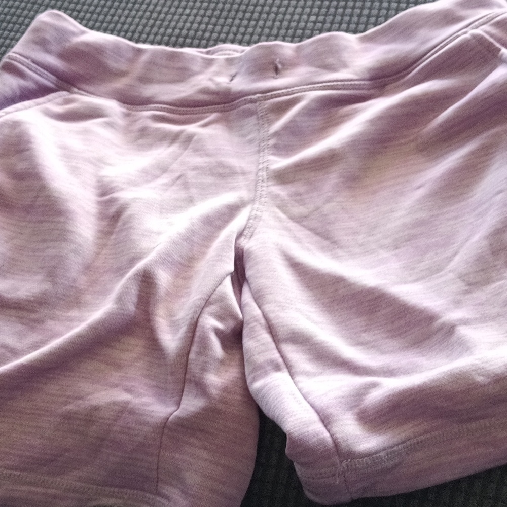Shorts small
